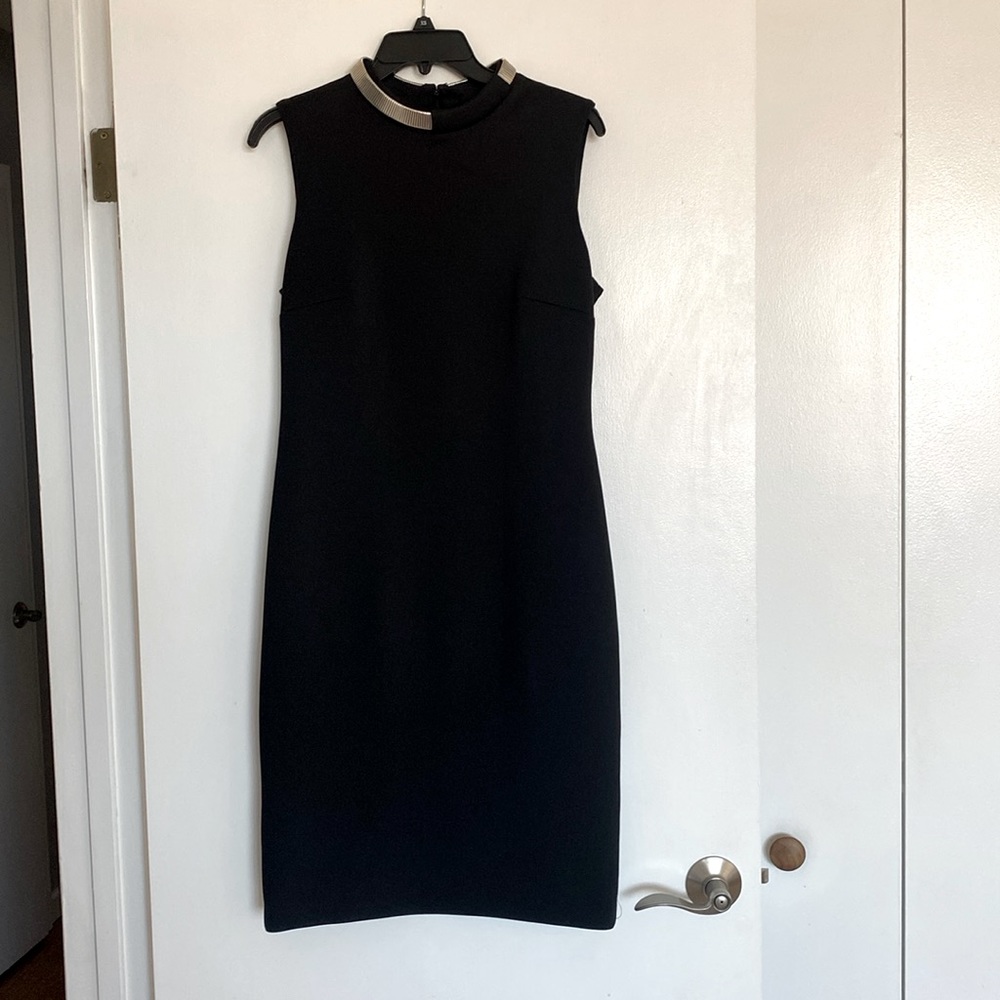 Stunning Calvin Klein dress. Size 8 . New no tags